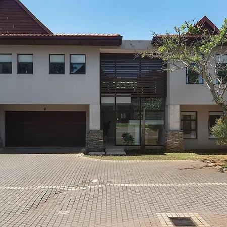 9 On Crystal Cove 5 Bedroom Townhouse In Zimbali Ballito Exterior photo