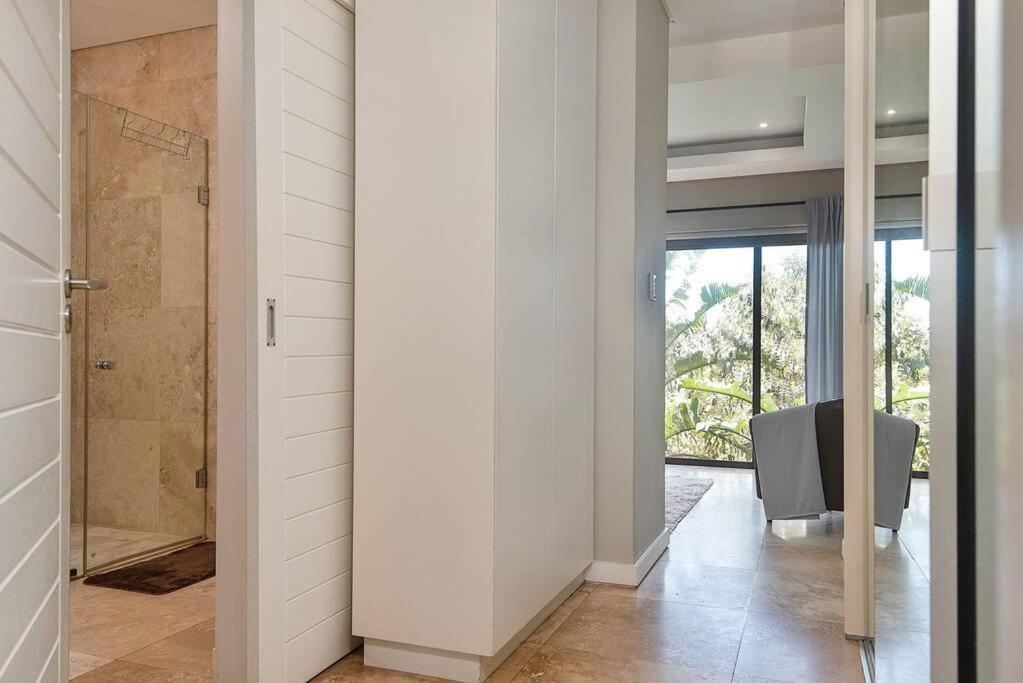 9 On Crystal Cove 5 Bedroom Townhouse In Zimbali