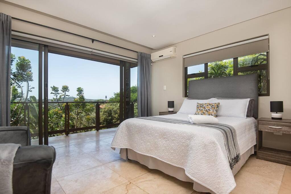 9 On Crystal Cove 5 Bedroom Townhouse In Zimbali *